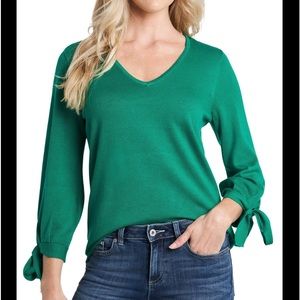 Tie sleeve, v neck sweater